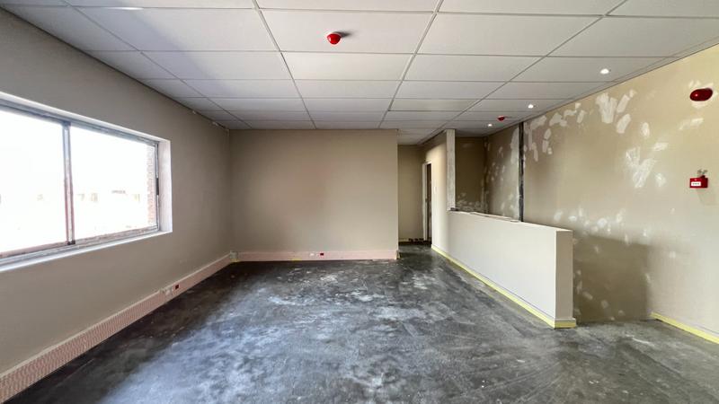 To Let commercial Property for Rent in Killarney Gardens Western Cape